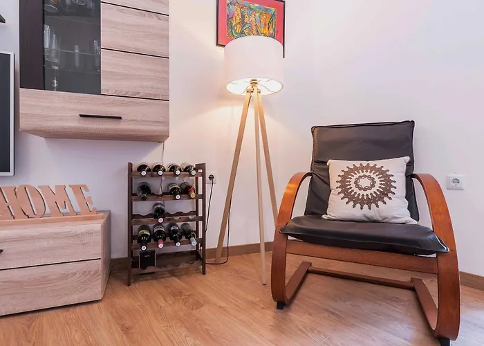 Porta Aurea Sunny アパート